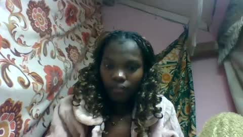 Snapshot of aadienne chatting on 07/05/26, 07:21 aadienne online show from 07/05/26, 07:21