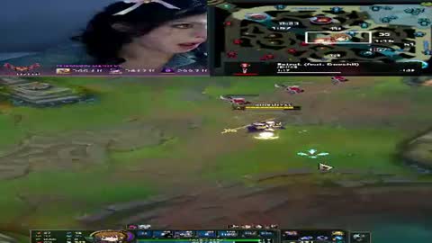 Snapshot of aaeryn chatting on 07/14/26, 12:35 Aaeryn online show from 07/14/26, 12:35