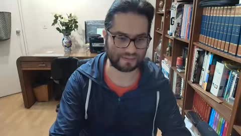 aalejandroov online show from 03/09/25, 02:50