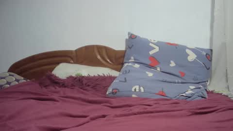 Snapshot of aalissaaxoliver chatting on 02/16/25, 10:32 AalissaaXOliver online show from 02/16/25, 10:32