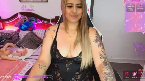 Snapshot of aamanda_queen chatting on 05/03/26, 12:22 aamanda online show from 05/03/26, 12:22