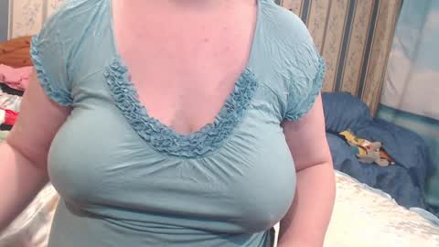 Snapshot of aamarillis chatting on 12/20/24, 05:51 NINA online show from 12/20/24, 05:51