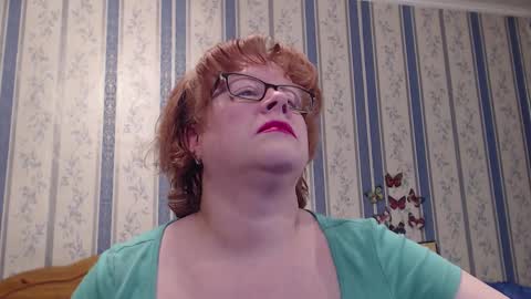 Snapshot of aamarillis chatting on 02/23/26, 08:06 NINA online show from 02/23/26, 08:06