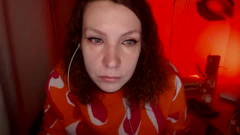 Snapshot of aamazingjoi chatting on 01/13/25, 02:39 Katie online show from 01/13/25, 02:39