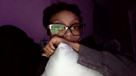 Snapshot of aanavassy chatting on 03/09/25, 05:44 Annavasy online show from 03/09/25, 05:44