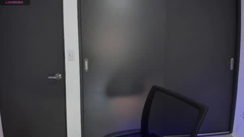 andrea online show from 10/19/25, 02:45