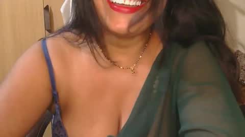 Snapshot of aaradhya_sexy_88 chatting on 10/08/25, 11:30 aaradhya_sexy_88 online show from 10/08/25, 11:30