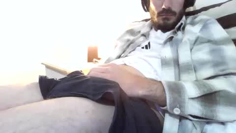 Snapshot of aarion55 chatting on 05/12/26, 02:14 aarion55 online show from 05/12/26, 02:14