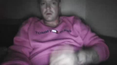 Snapshot of aarmun37 chatting on 01/03/25, 10:41 aarmun37 online show from 01/03/25, 10:41