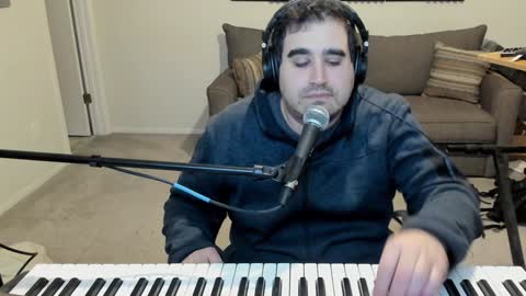 Snapshot of aaroleplayer chatting on 12/04/24, 01:58 Aaron online show from 12/04/24, 01:58