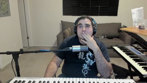 Snapshot of aaroleplayer chatting on 01/10/25, 02:35 Aaron online show from 01/10/25, 02:35