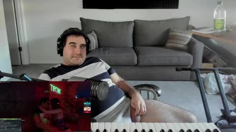 Snapshot of aaroleplayer chatting on 02/22/25, 09:04 Aaron online show from 02/22/25, 09:04