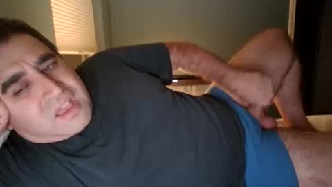 Snapshot of aaroleplayer chatting on 11/04/25, 02:43 Aaron online show from 11/04/25, 02:43