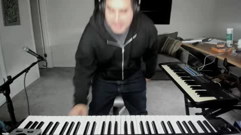 Snapshot of aaroleplayer chatting on 11/15/25, 05:09 Aaron online show from 11/15/25, 05:09