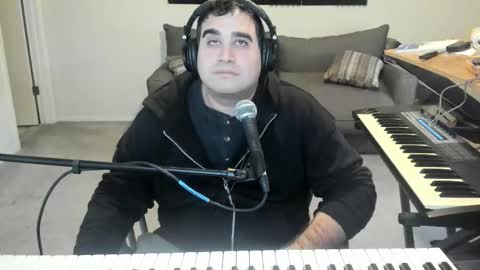 Snapshot of aaroleplayer chatting on 12/13/25, 07:53 Aaron online show from 12/13/25, 07:53