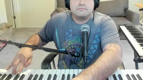 Aaron online show from 04/10/26, 10:25