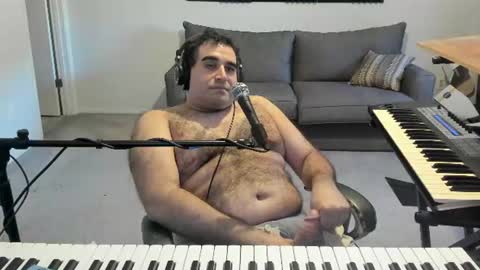 Aaron online show from 06/18/26, 11:42