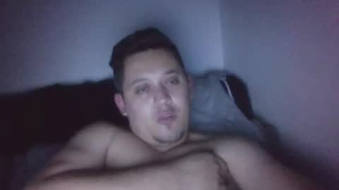 Snapshot of aaron1026a chatting on 12/24/24, 12:33 Liamaten online show from 12/24/24, 12:33