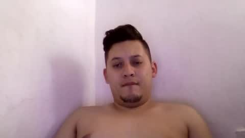 Snapshot of aaron1026a chatting on 02/16/25, 03:38 Liamaten online show from 02/16/25, 03:38