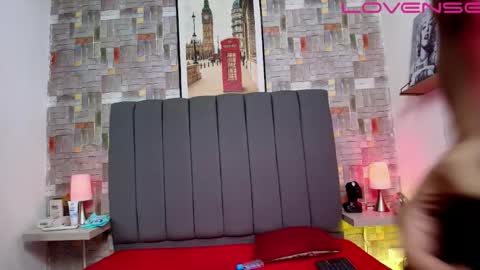 Aaron y Antonella online show from 04/12/26, 08:36