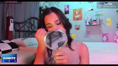 Aaron  online show from 02/05/26, 03:22