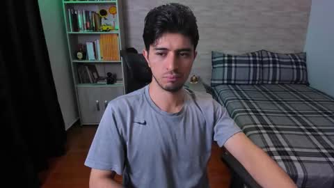 Aaron online show from 11/10/25, 05:45