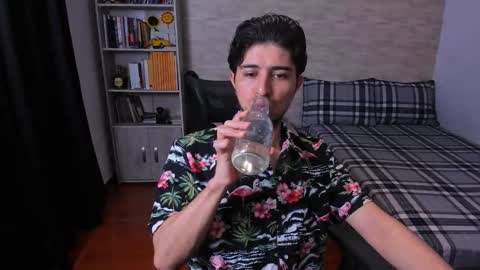 Aaron online show from 01/06/26, 07:39