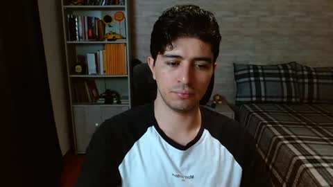 Aaron online show from 05/15/26, 07:54