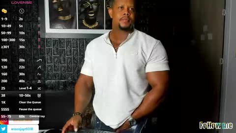 Aaron online show from 09/28/25, 08:52