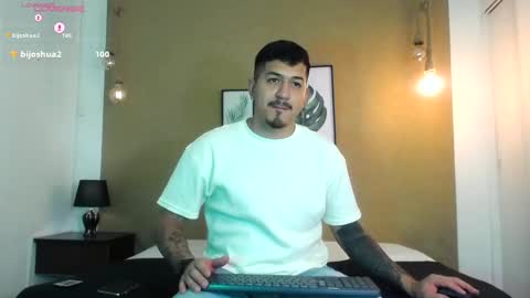 Snapshot of aaron_williams09 chatting on 03/08/25, 03:28 Your aron online show from 03/08/25, 03:28