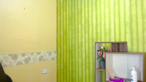 Snapshot of aaronbakers chatting on 01/08/25, 09:10 im NiallDun online show from 01/08/25, 09:10