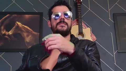 Aaron online show from 03/05/26, 05:58