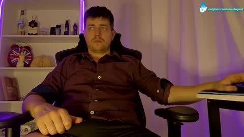 Snapshot of aaronlegend chatting on 02/24/25, 04:49 Aaron online show from 02/24/25, 04:49