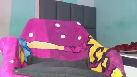 Aaron online show from 11/15/25, 07:21