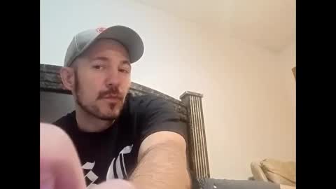 aaronshere888888 online show from 03/01/26, 08:27