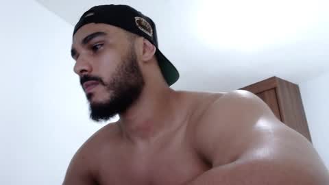 aaronteylor online show from 12/19/24, 07:07