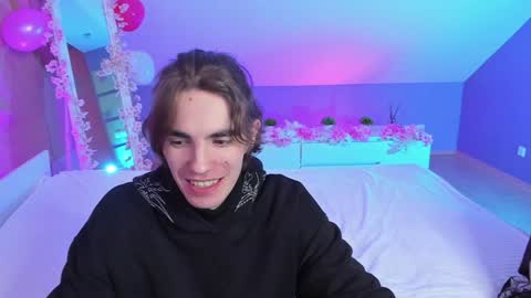 Fiona and Harry online show from 01/06/25, 08:07