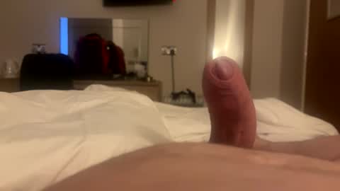 Snapshot of abaugh1717 chatting on 02/06/26, 11:19 abaugh1717 online show from 02/06/26, 11:19