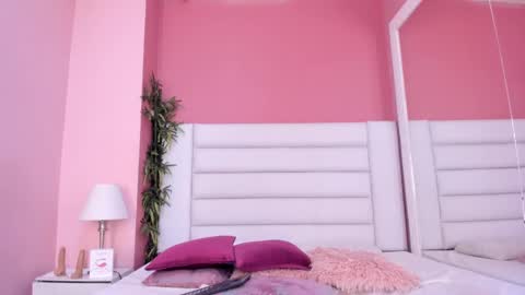 abbey_walker online show from 02/15/25, 06:12