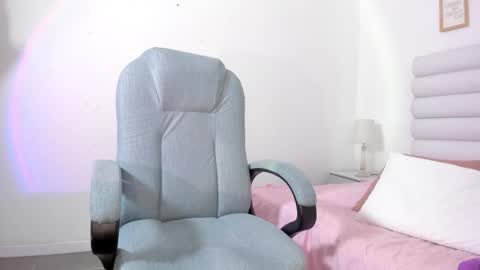 abbey_walker online show from 09/13/25, 03:45