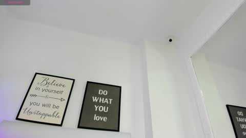 abbey_walker online show from 02/05/26, 11:04