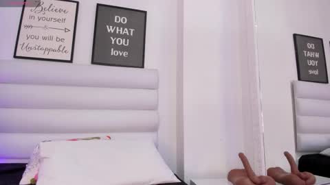 abbey_walker online show from 03/13/26, 11:06