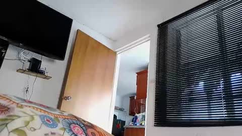 Martina online show from 02/01/25, 03:07