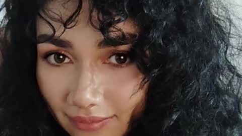 Martina online show from 12/18/25, 12:44