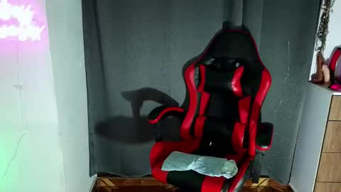 Snapshot of abbi_mooncb chatting on 02/02/26, 01:10 Abbi mooncb online show from 02/02/26, 01:10