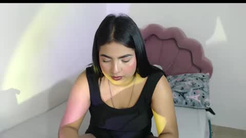 Snapshot of abbie777 chatting on 12/20/24, 12:41 abbie777 online show from 12/20/24, 12:41