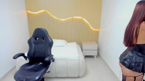 abbiecarson online show from 04/01/26, 12:28