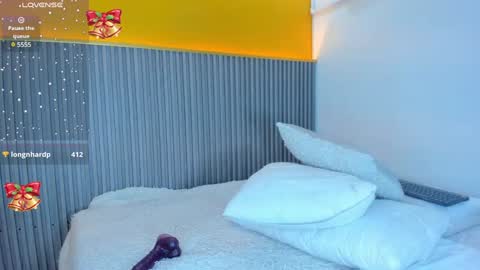 Abbie Edmond  online show from 12/24/24, 02:01