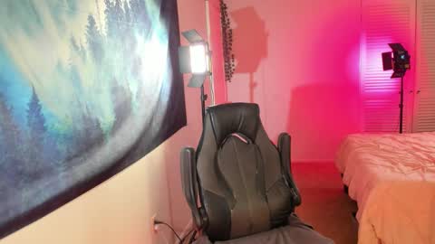 Snapshot of abbiemorganxx chatting on 11/02/25, 10:45 Abbie Morgan online show from 11/02/25, 10:45