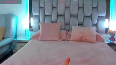 Snapshot of abby_blue01 chatting on 01/11/25, 02:30 abby_blue01 online show from 01/11/25, 02:30